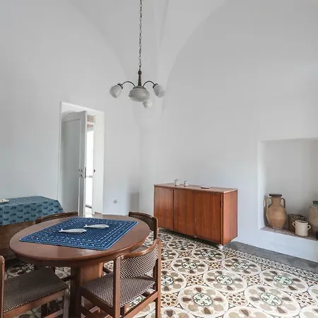 Casa *